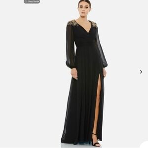 NWT MAC DUGGAL 55694 EMBELLISHED SHOULDER CHIFFON BLACK GOWN‎ sz 4 reg $499